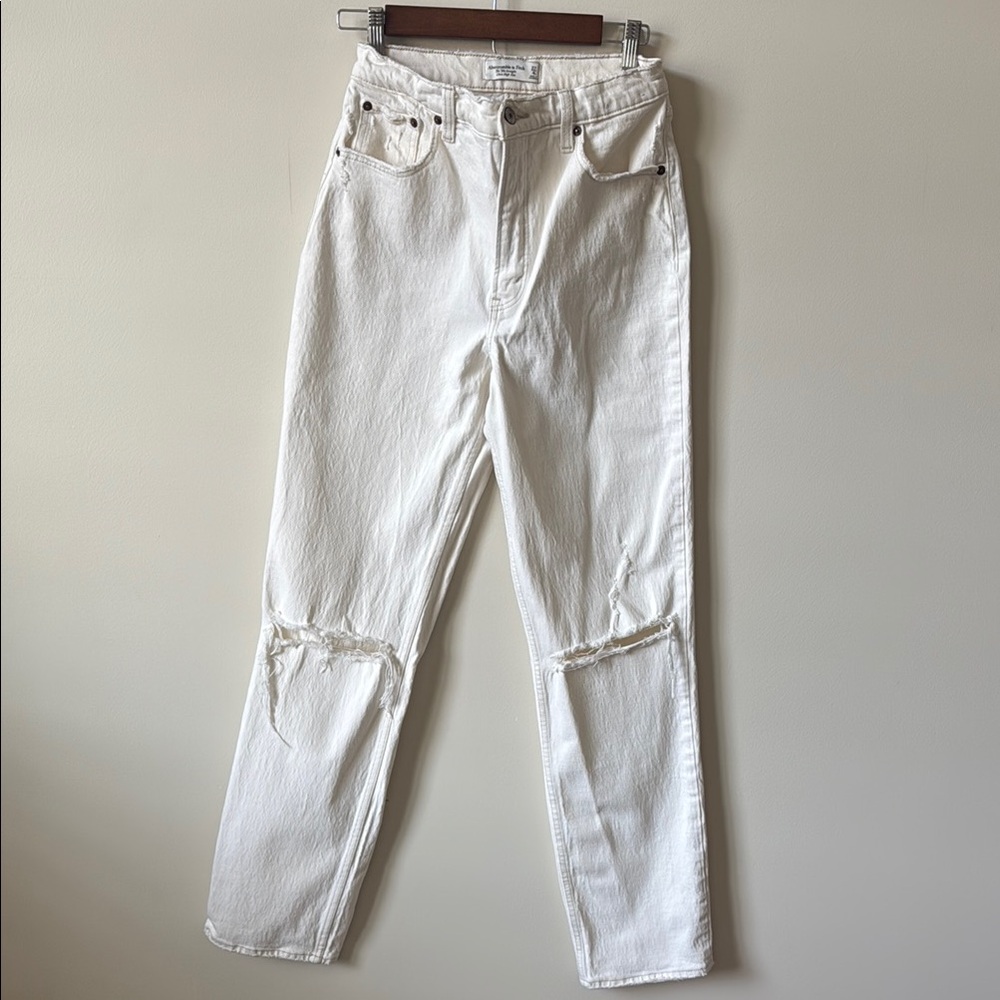 Abercrombie & Fitch Off-White Ultra High Rise Jeans